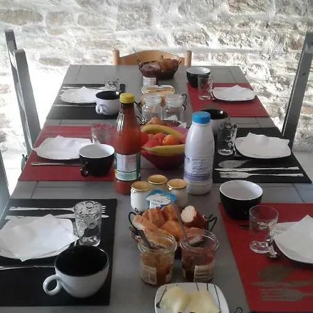 Les Chambres De Lola